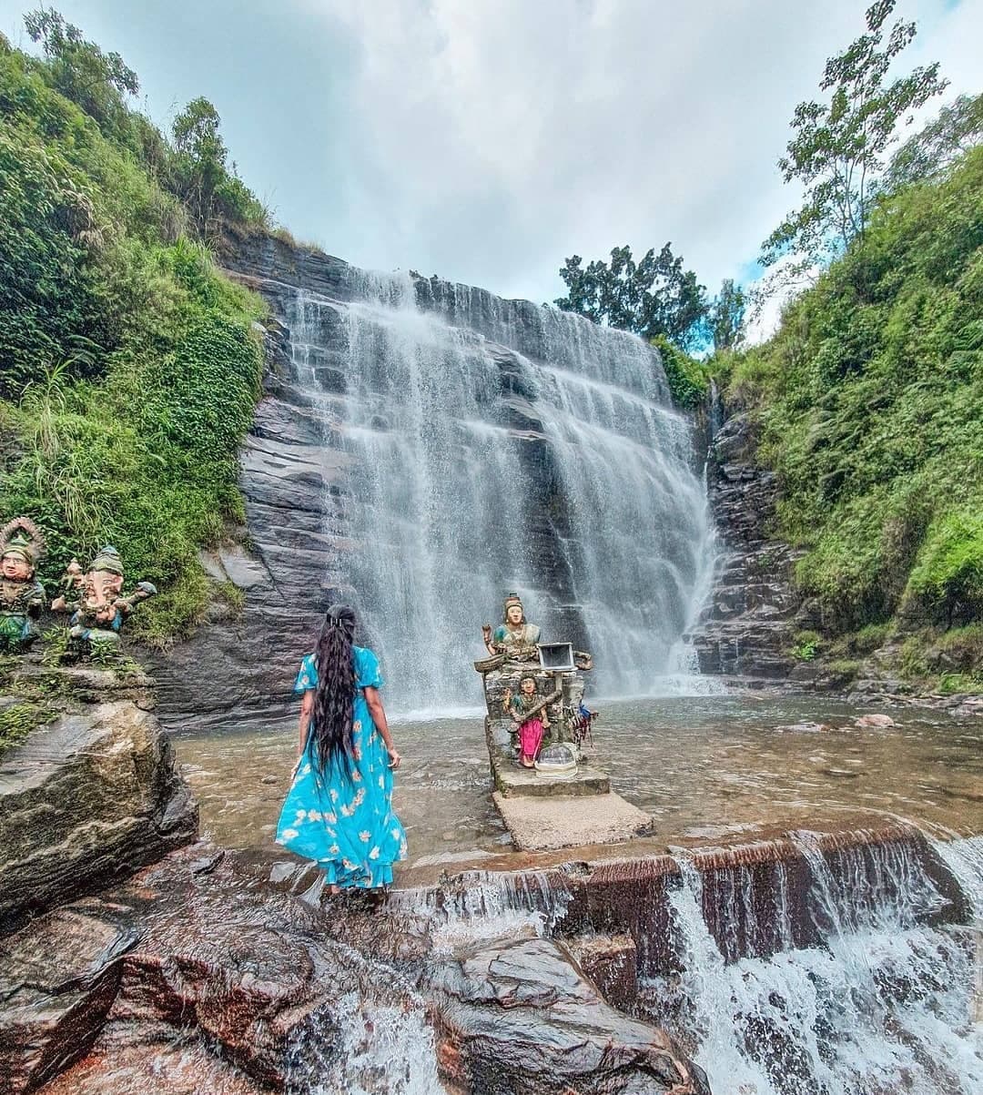 Dunsinane Falls near Nuwara Eliya