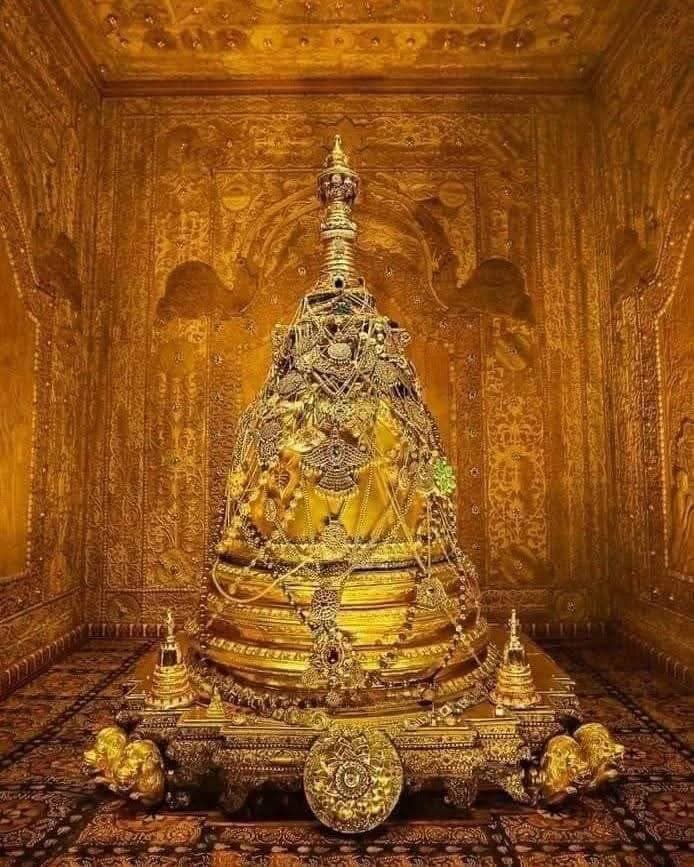 Sacred Tooth Relic Chamber Interior