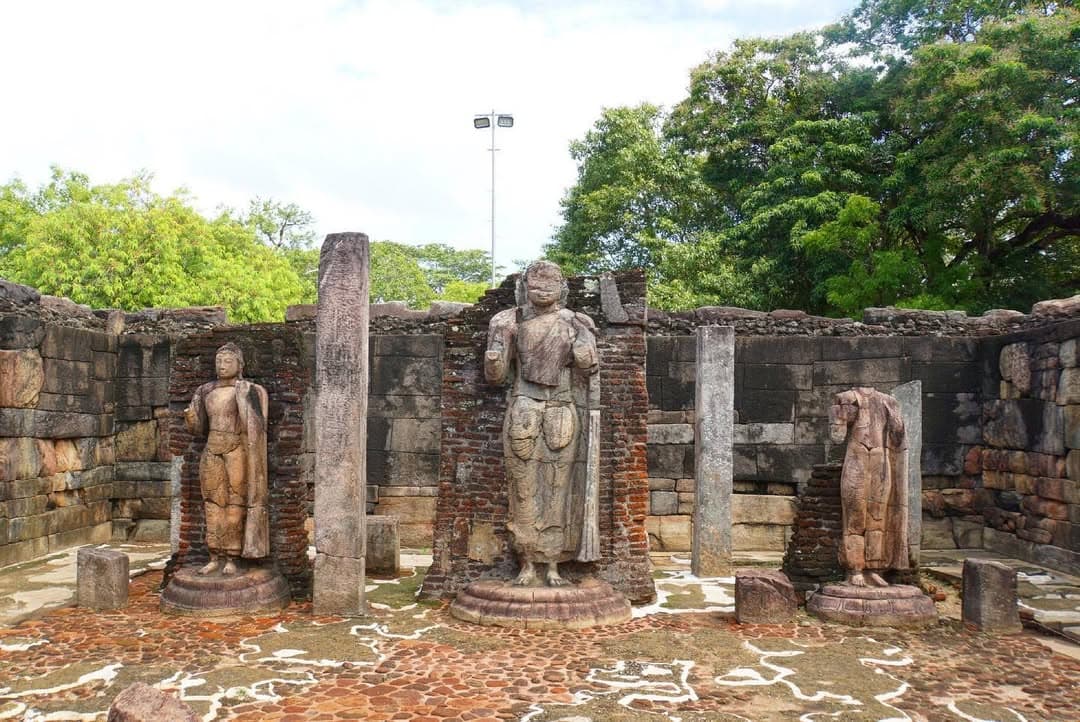 Hatadage: Intricate stone carvings and entrance