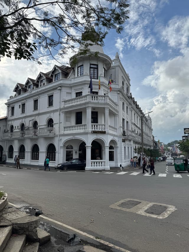 Temple of the Tooth in Kandy