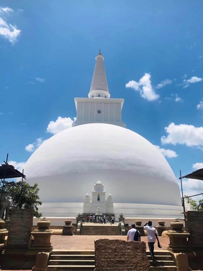 Massive Jetavanaramaya dagoba showing its impressive scale and ancient brick construction