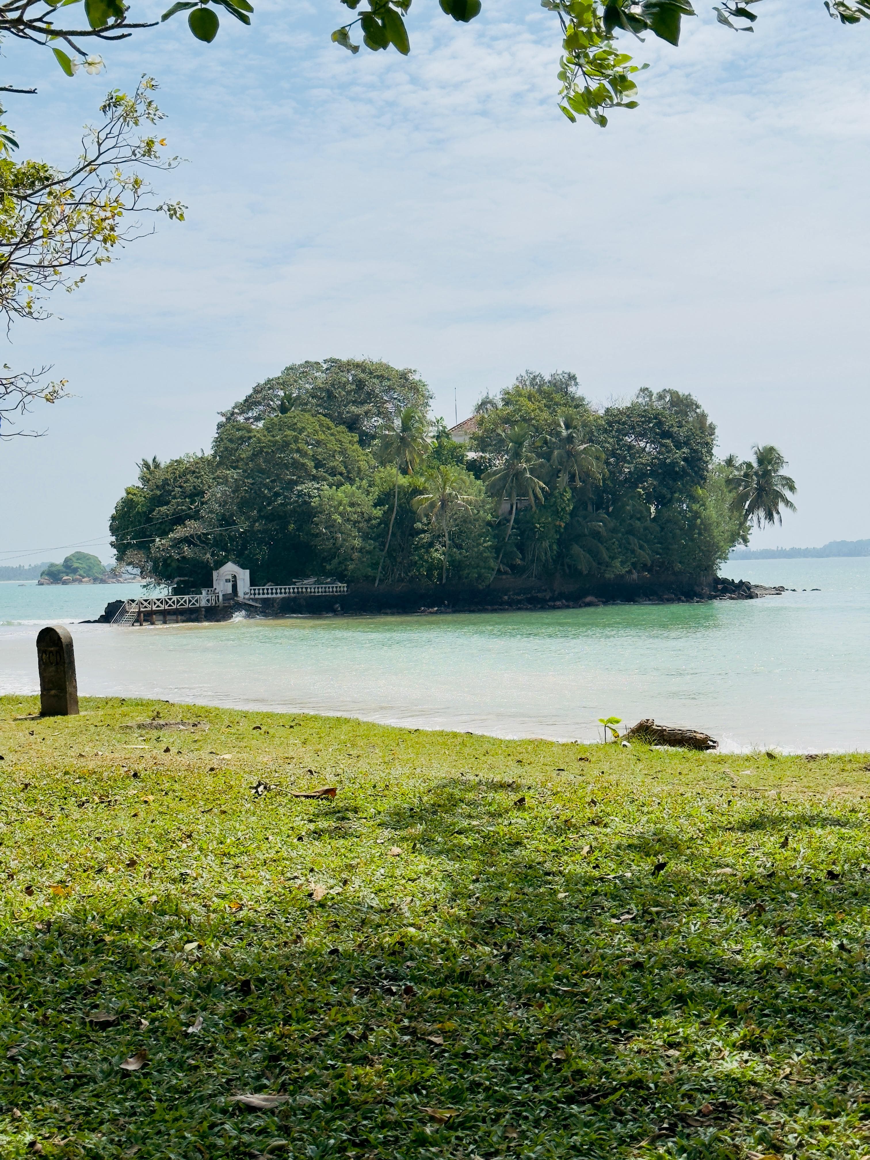 Aerial view of Snake Island Taprobane